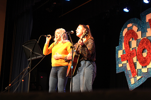 Alexis Phillips and Kirsten Spurgin sing together
